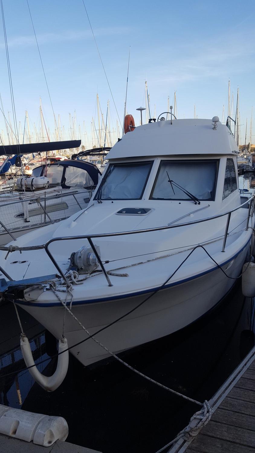 slider 1 Beneteau Antares 905 Fly